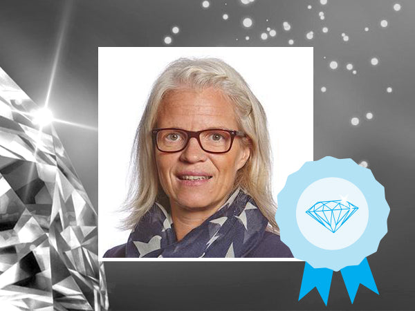 Vi har intervjuet en av våre kunder som har brukt våre økologiske og naturlige hudpleieprodukter i mange år.